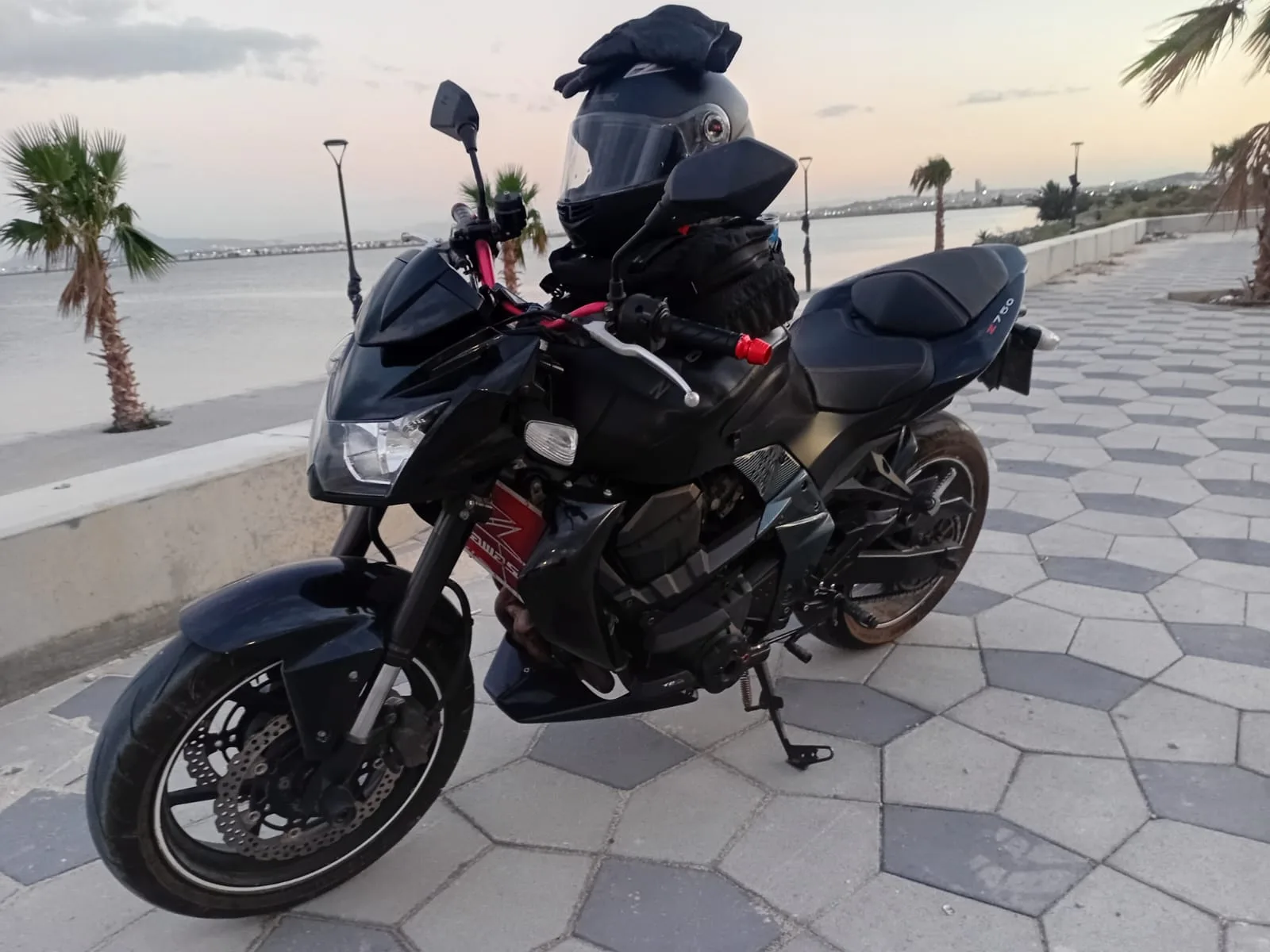 kawasaki z750