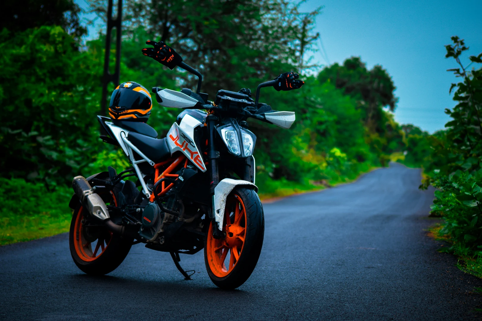 KTM 390 Duke Gen-3 : la roadster la plus affûtée des moins de 400 cc vient de passer un cap gallery 4
