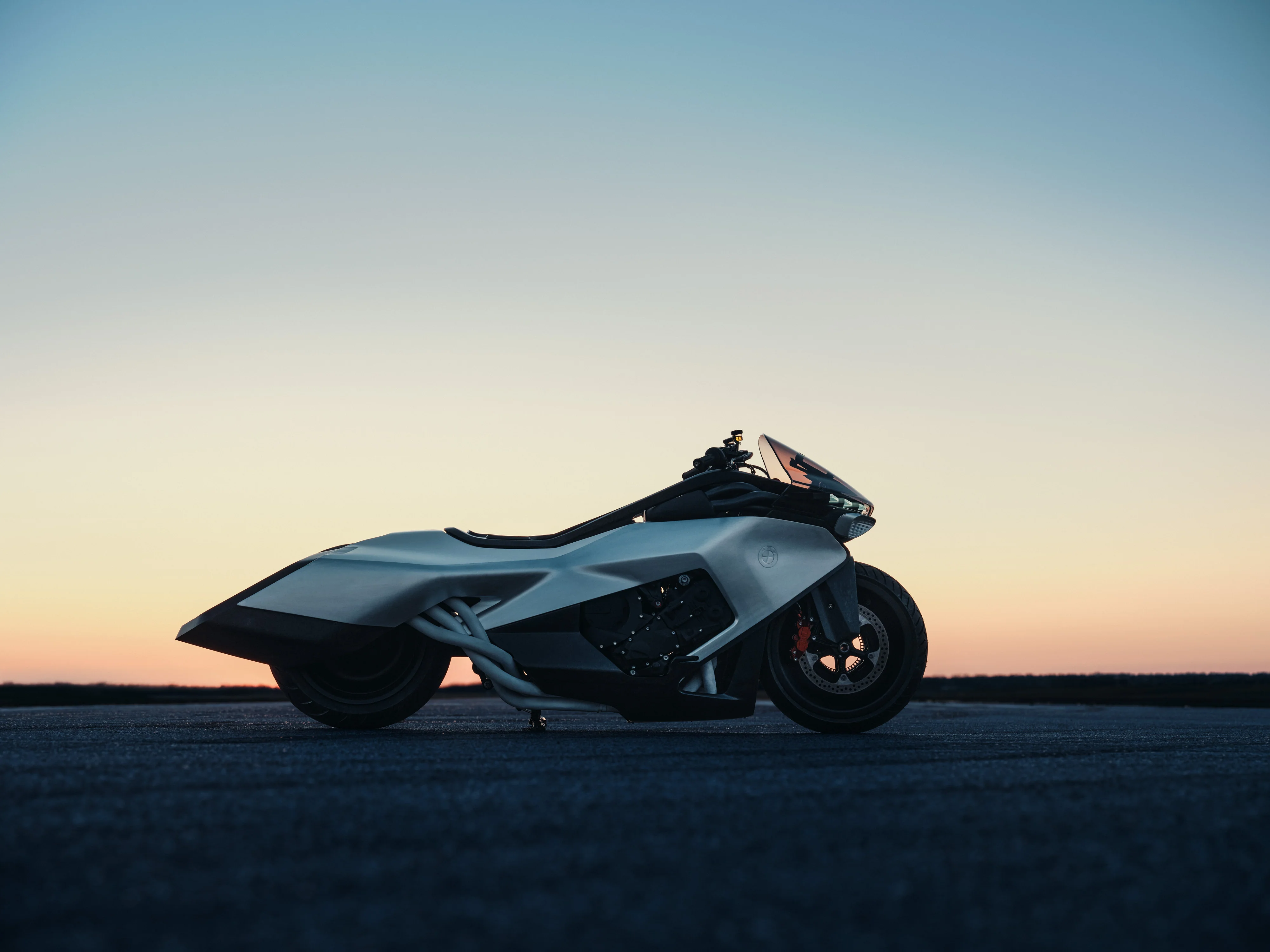 BMW Vision K18 : quand le six-cylindres en ligne devient une œuvre d'art gallery 1